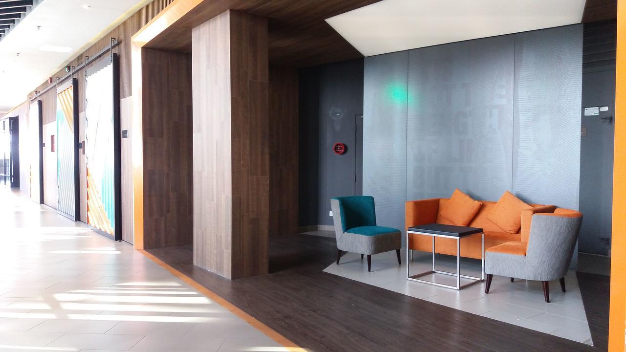A Suites - Atria Sofo Suites بيتالينغ جايا المظهر الخارجي الصورة