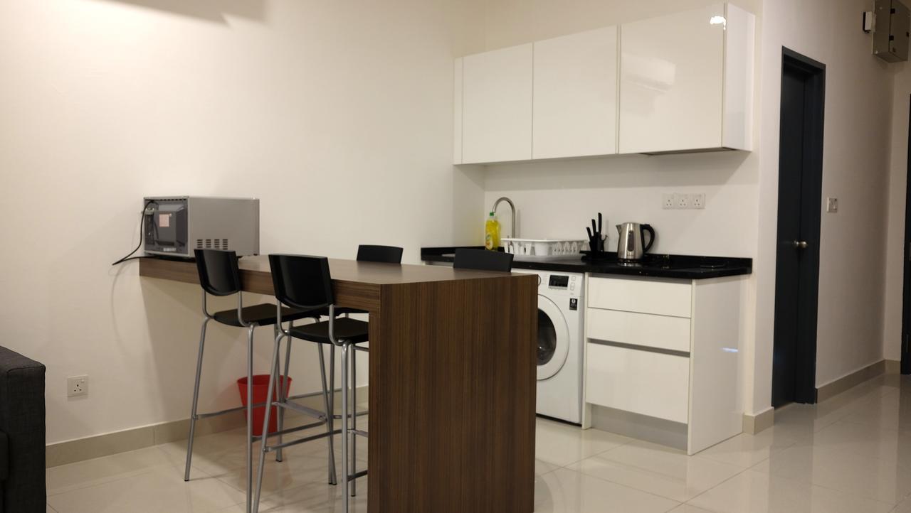 A Suites - Atria Sofo Suites بيتالينغ جايا المظهر الخارجي الصورة